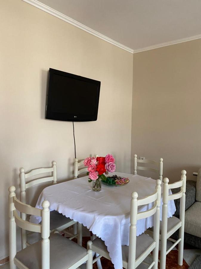 Dibra'S Apartment Shkodër Buitenkant foto