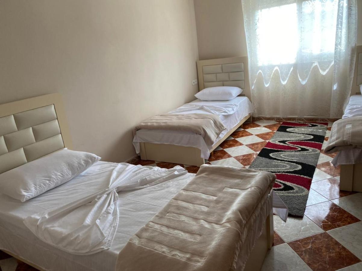 Dibra'S Apartment Shkodër Buitenkant foto