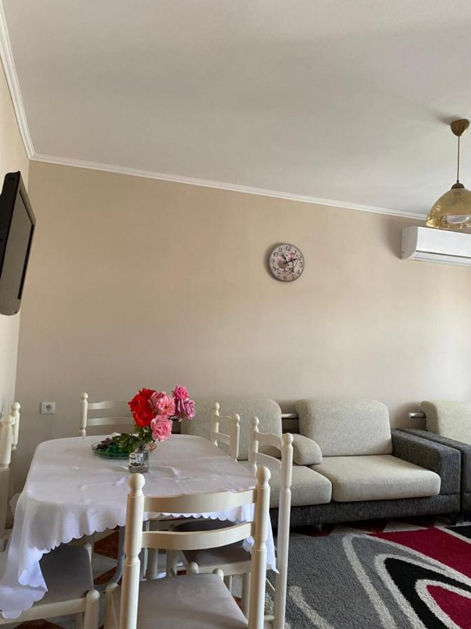 Dibra'S Apartment Shkodër Buitenkant foto