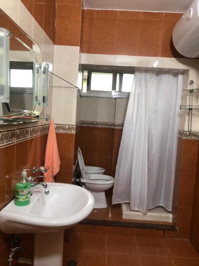 Dibra'S Apartment Shkodër Buitenkant foto